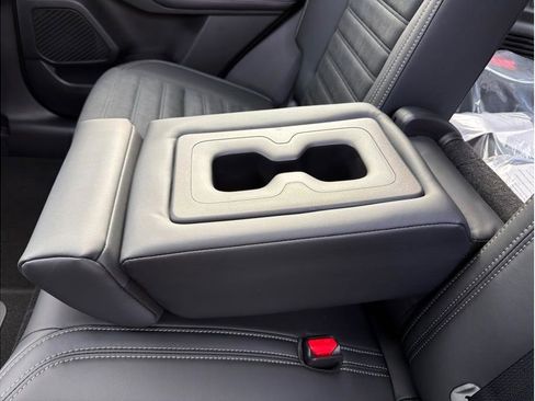 Used 2025 Mitsubishi Outlander SE Tech Package image 25