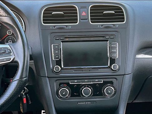 Used 2013 Volkswagen GTI 4-Door image 7