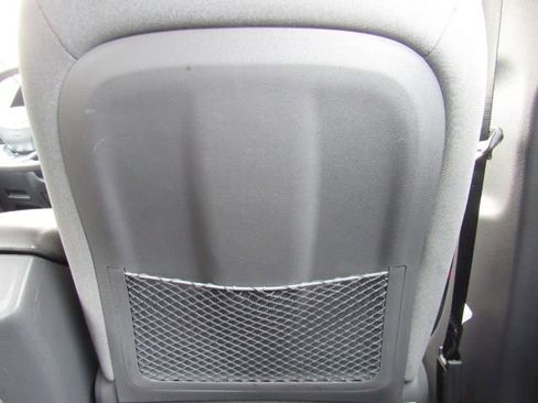 Used 2022 Hyundai Ioniq SE image 28