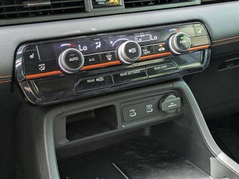 Certified 2026 Honda Pilot TrailSport image 13