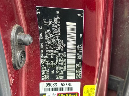 Used 2014 Toyota Sienna LE FWD image 24