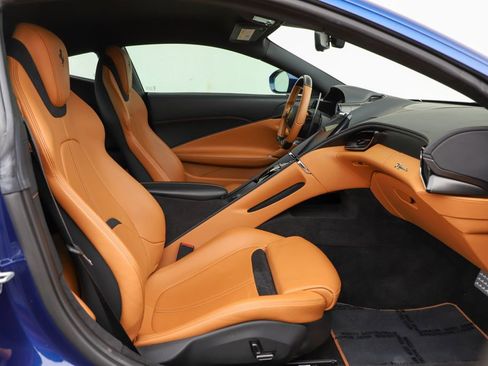 Certified 2022 Ferrari Roma image 45