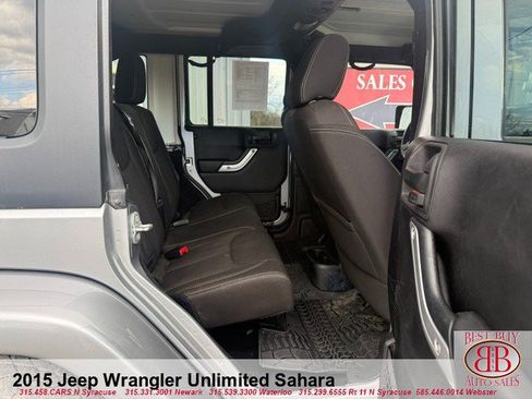 Used 2015 Jeep Wrangler Unlimited Sahara w/ Dual Top Group AWD/4WD image 13