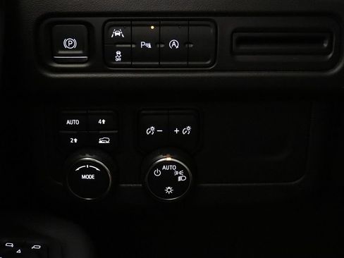 Certified 2024 Chevrolet Tahoe LT AWD/4WD image 18