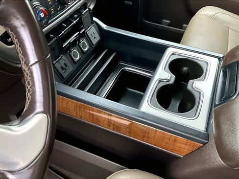 Used 2017 GMC Sierra 1500 SLT w/ Texas SLT Premium Package image 16