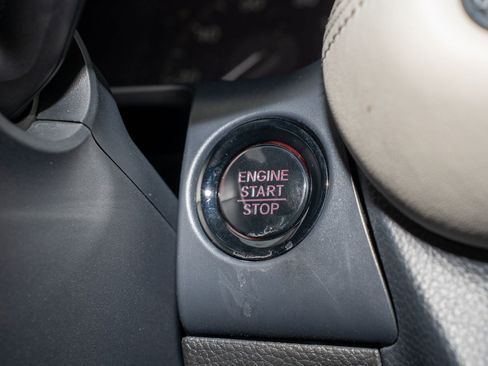 Certified 2023 Honda HR-V LX image 31