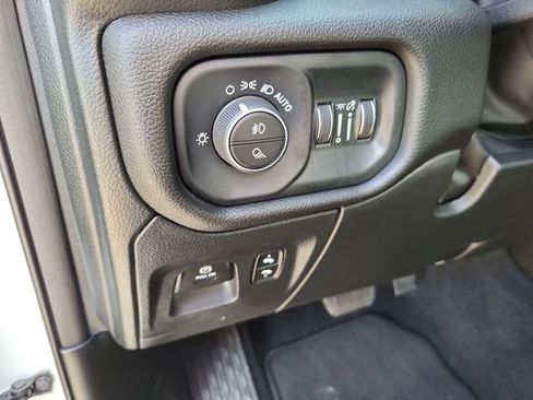 Used 2025 RAM 1500 Lone Star image 14