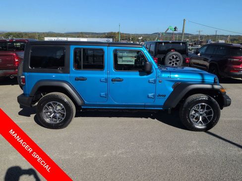 New 2026 Jeep Wrangler Unlimited Sport AWD/4WD image 9