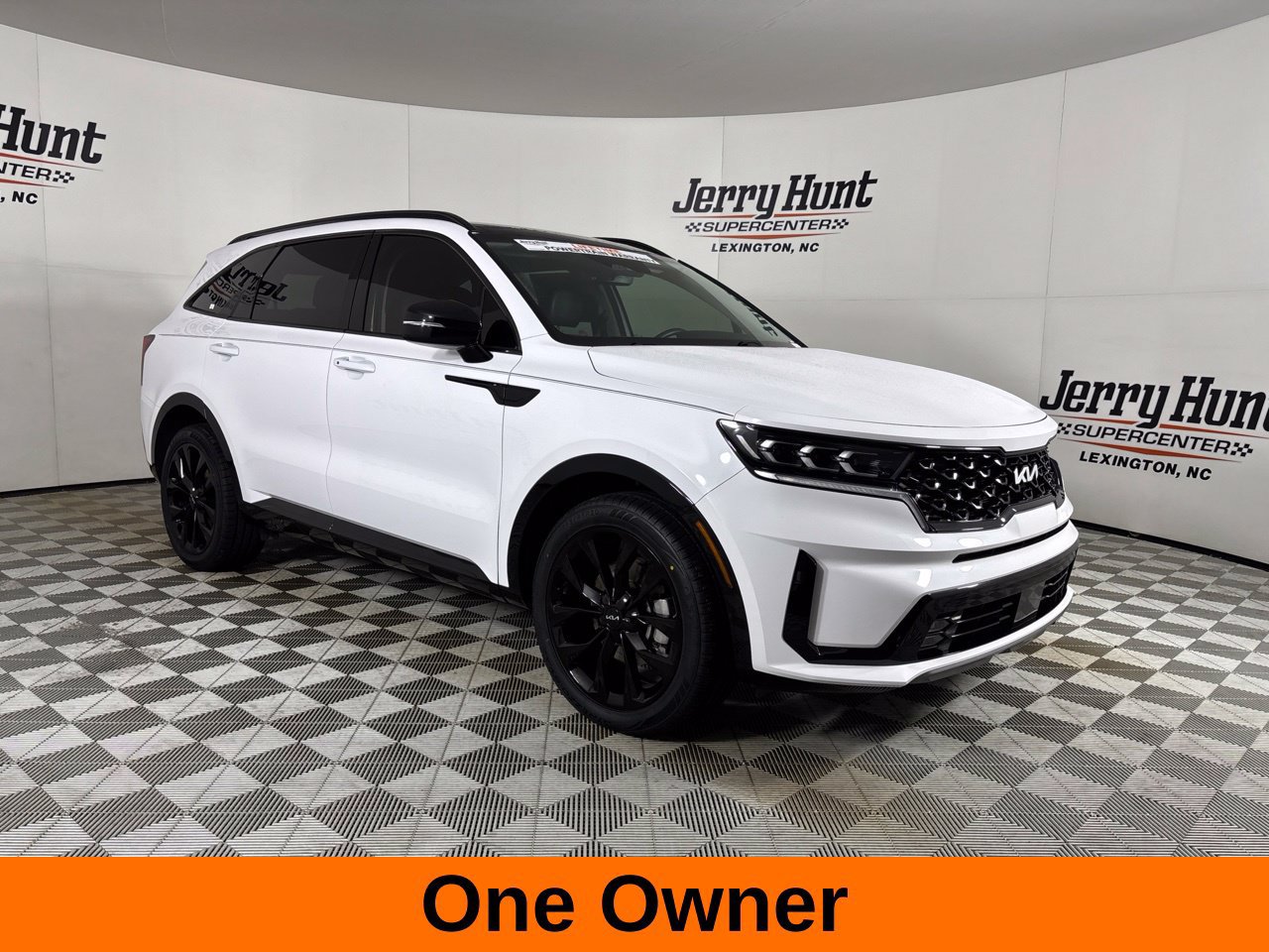 Used 2023 Kia Sorento SX FWD image 4