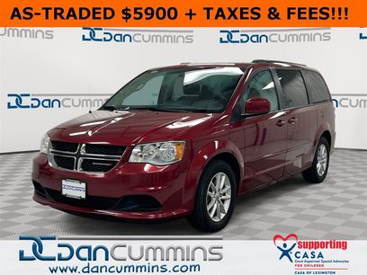 Used 2016 Dodge Grand Caravan SXT w/ Rear Park Assist Package