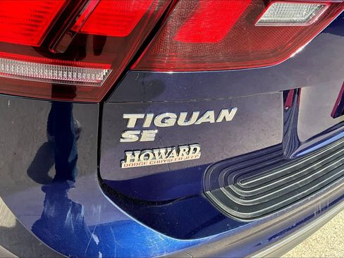 Used 2021 Volkswagen Tiguan SE image 31