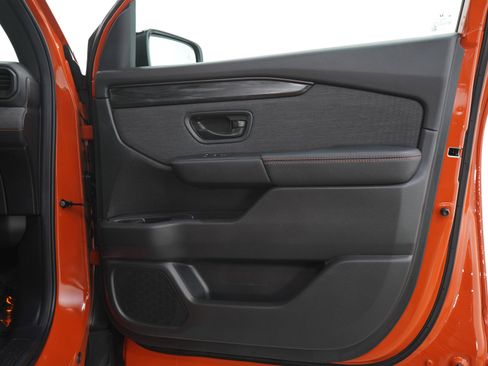 Used 2026 Honda Passport TrailSport image 9