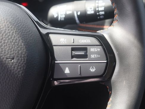 Used 2024 Honda HR-V Sport image 8