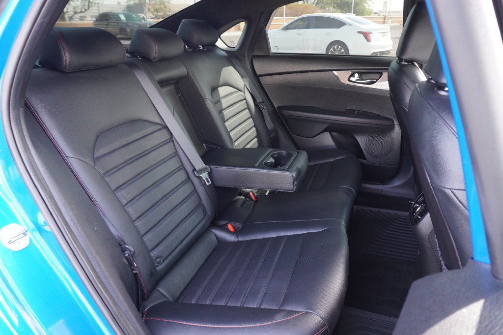 Used 2023 Kia Forte GT FWD image 9