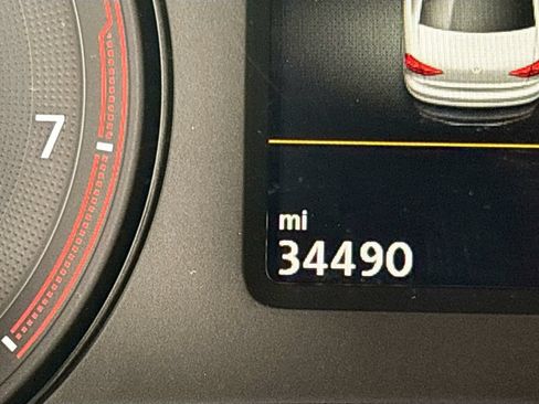 Used 2022 Volkswagen Passat 2.0T FWD image 14