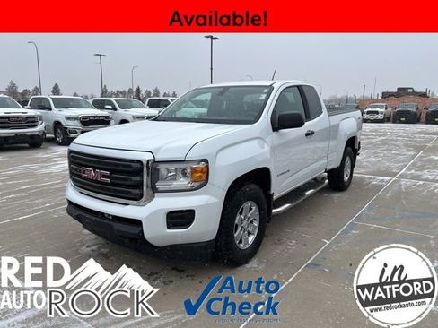 Used 2017 GMC Canyon 4x4 Extended Cab image 4