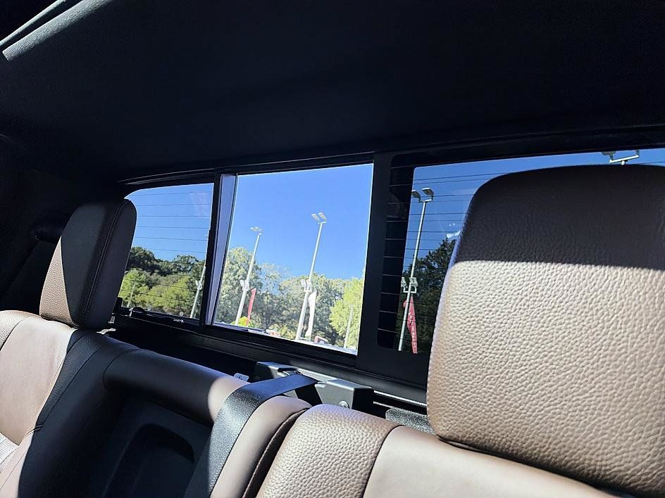 Used 2022 Nissan Titan Platinum Reserve w/ Moonroof Package AWD/4WD image 33