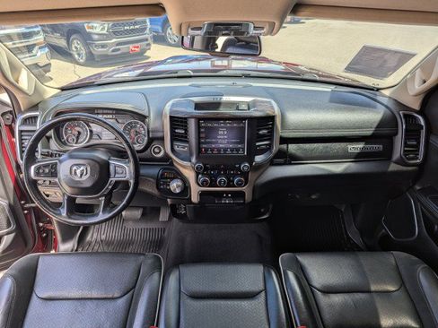 Used 2019 RAM 1500 Laramie AWD/4WD image 22
