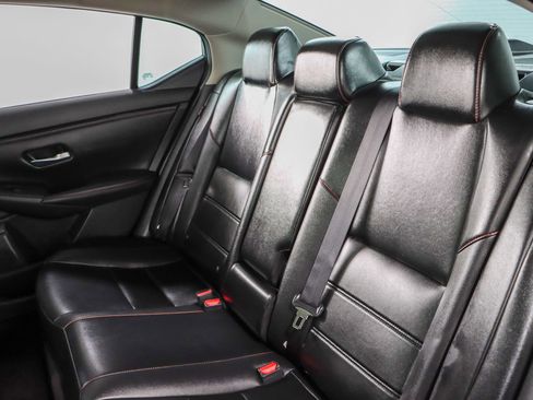 Used 2023 Nissan Sentra SR w/ SR Premium Package FWD image 27
