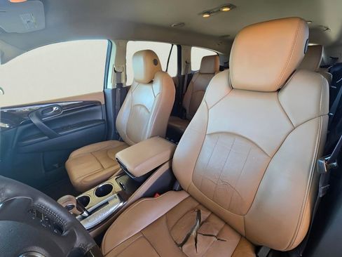 Used 2015 Buick Enclave Leather image 3