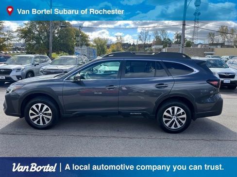 Certified 2023 Subaru Outback Premium image 2