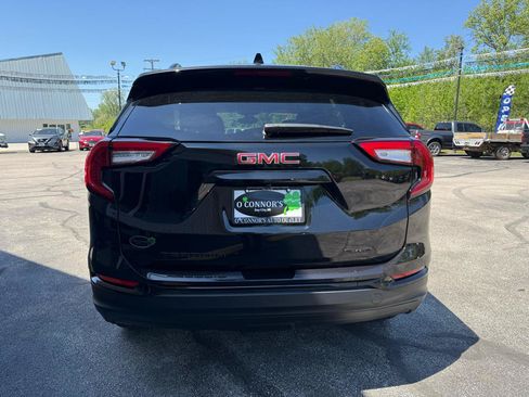 Used 2022 GMC Terrain SLE w/ Driver Convenience Package AWD/4WD image 4