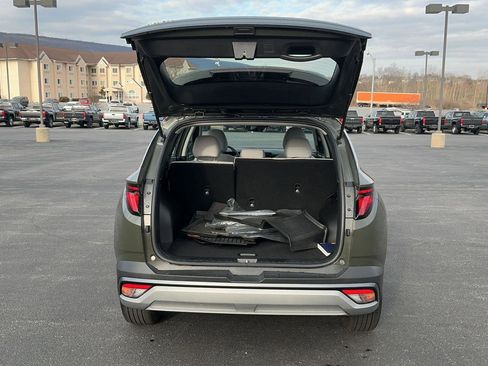 Certified 2025 Hyundai Tucson SE image 31