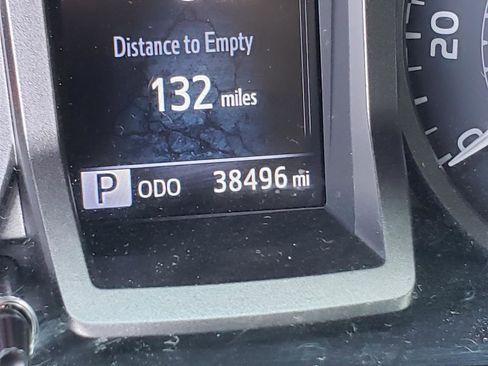 Used 2022 Toyota Tacoma TRD Sport image 26