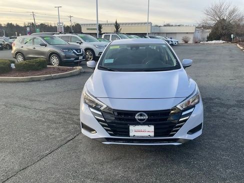 New 2025 Nissan Versa SV w/ Trunk Package image 2