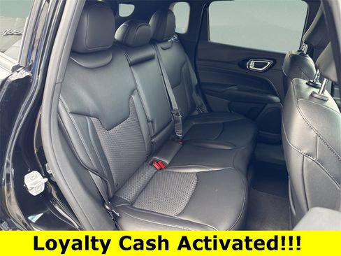 New 2026 Jeep Compass Latitude image 32