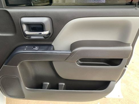 Used 2017 Chevrolet Silverado 1500 W/T w/ Trailering Package RWD image 13