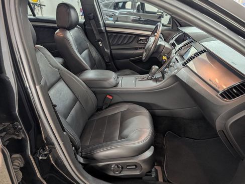 Used 2014 Ford Taurus SEL w/ Equipment Group 201A image 18