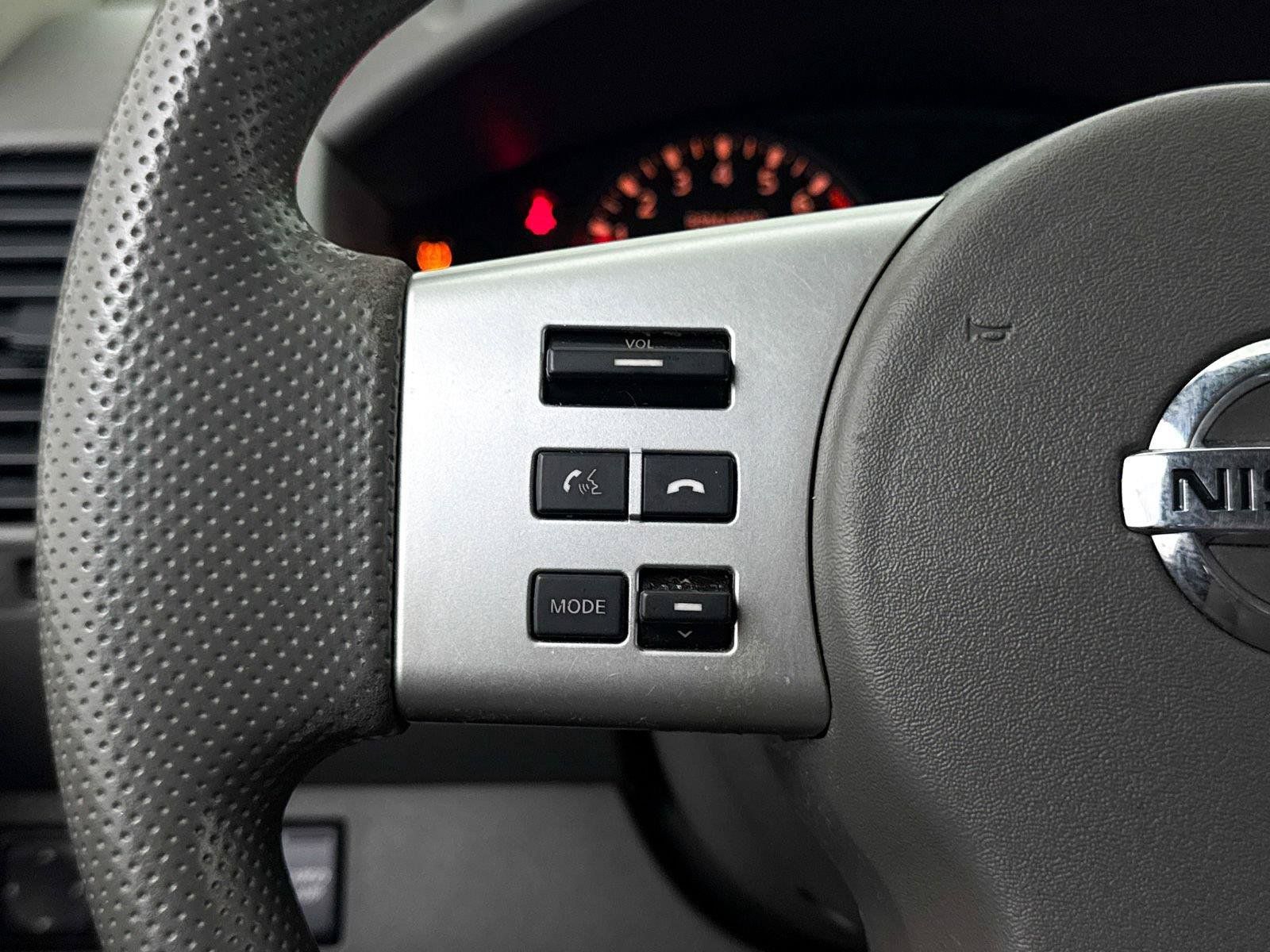 Used 2017 Nissan Frontier SV RWD image 24
