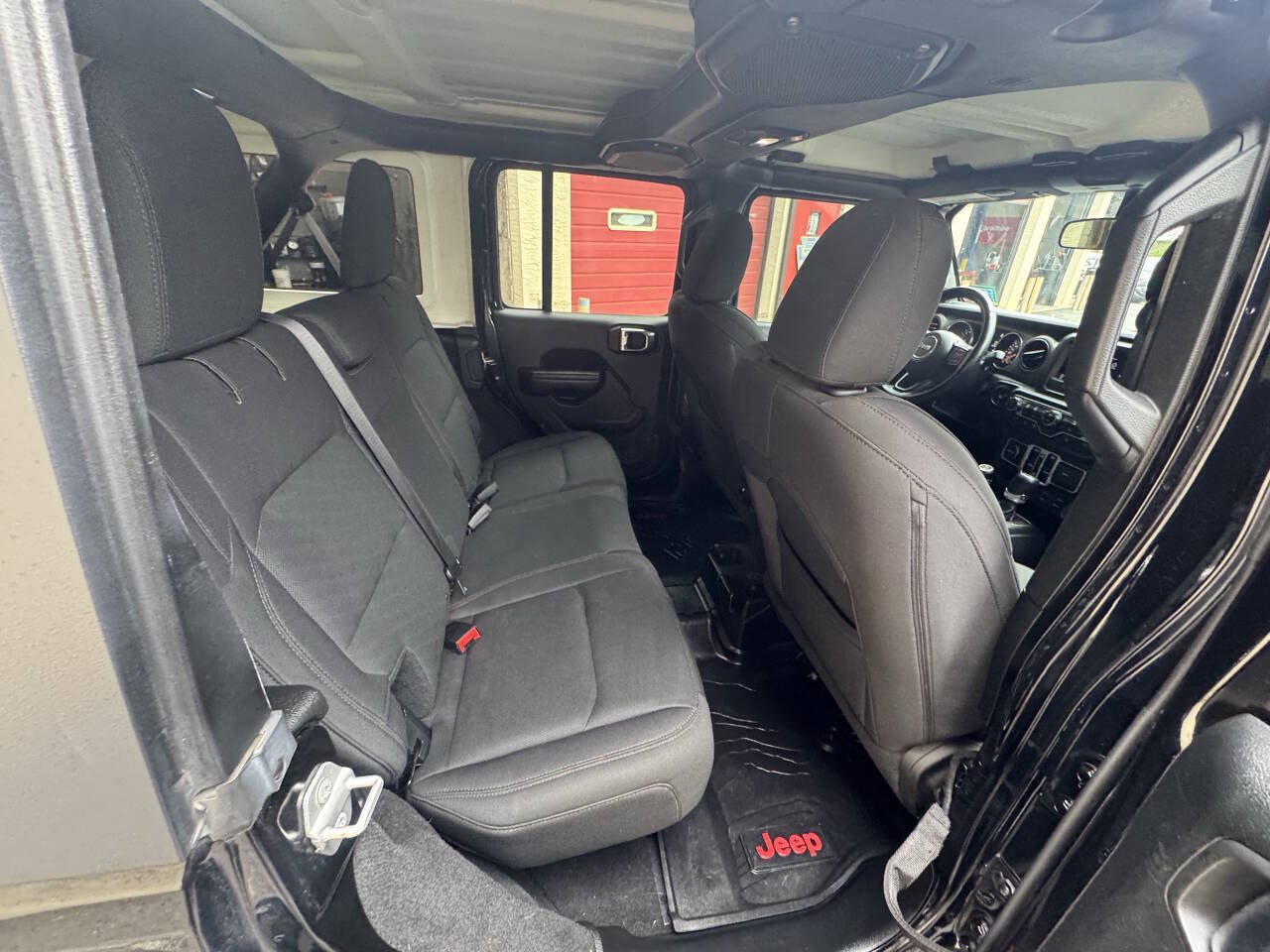 Used 2018 Jeep Wrangler Unlimited Sport S AWD/4WD image 20