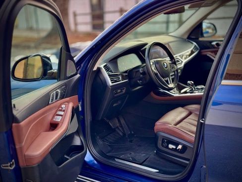 Used 2020 BMW X7 xDrive40i w/ Premium Package image 12