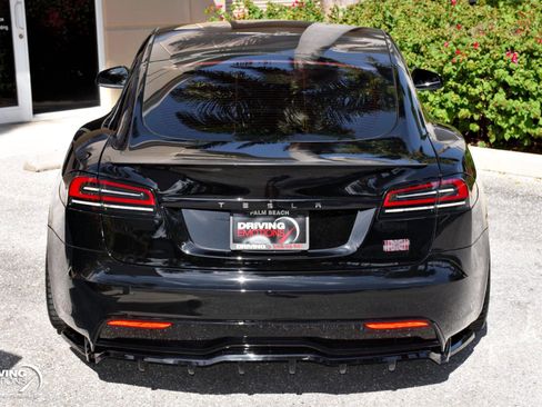 Used 2023 Tesla Model S Plaid image 13