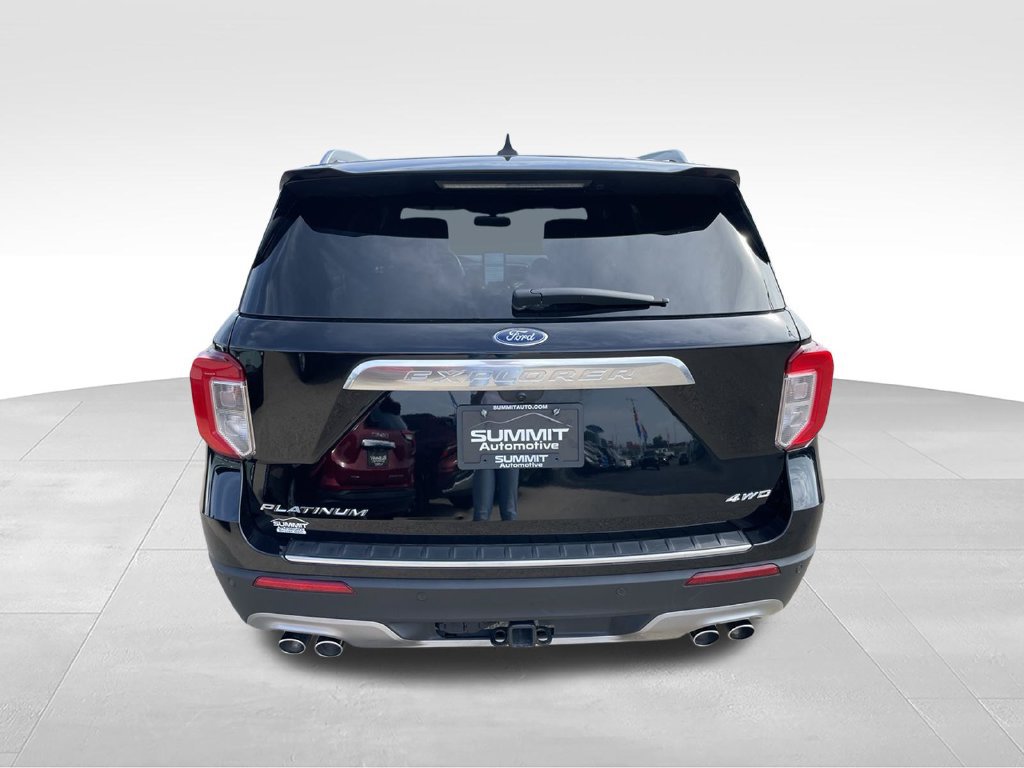 Used 2023 Ford Explorer Platinum w/ Technology Package AWD/4WD image 32