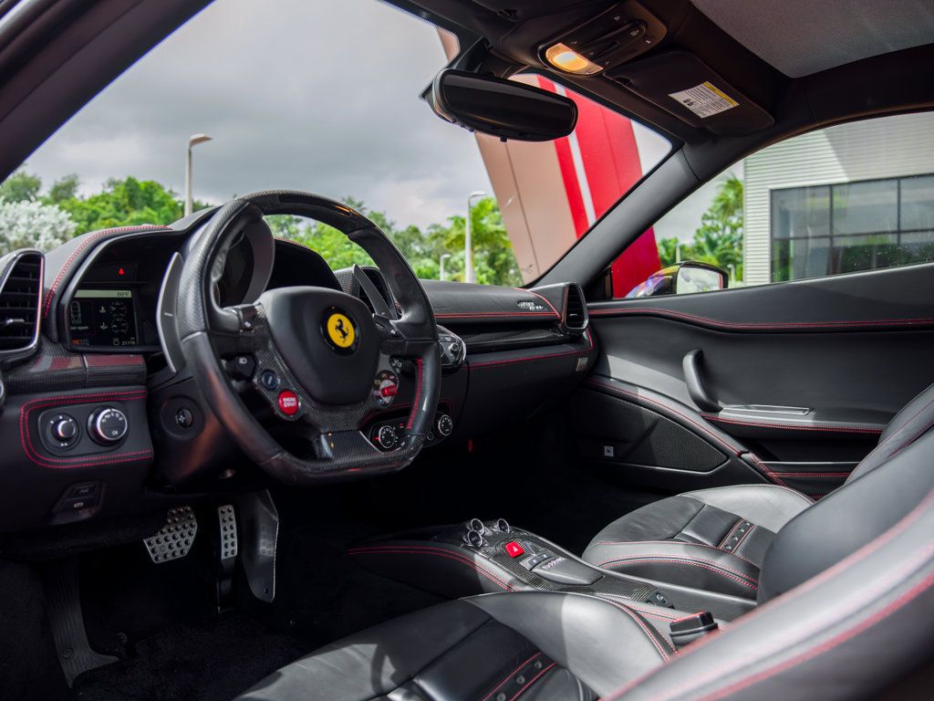Certified 2011 Ferrari 458 Italia Coupe RWD image 11
