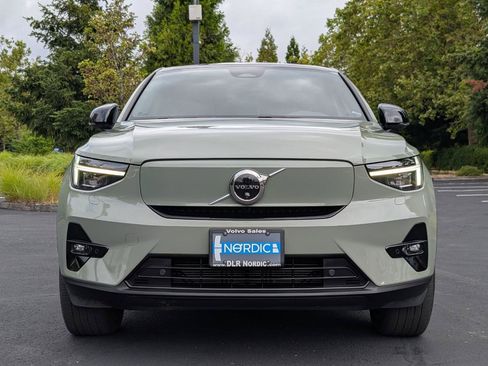 Used 2023 Volvo C40 P8 Recharge Ultimate w/ Protection Package Premier AWD/4WD image 2