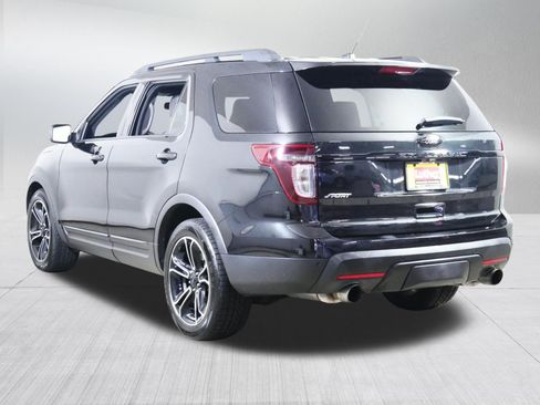 Used 2015 Ford Explorer Sport w/ Equipment Group 401A AWD/4WD image 5