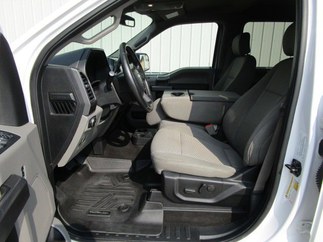 Used 2019 Ford F150 XLT w/ Equipment Group 302A Luxury AWD/4WD image 11