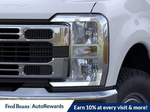 New 2025 Ford F350 XL w/ XL Chrome Package image 19