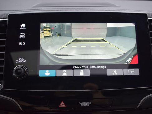 Used 2019 Honda Pilot Touring image 24