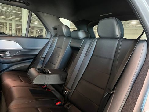 Used 2022 Mercedes-Benz GLE 350 4MATIC w/ Premium Package image 37