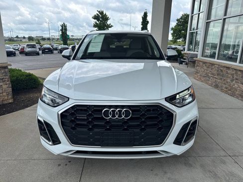Used 2022 Audi Q5 2.0T Premium Plus w/ Premium Plus Package image 3