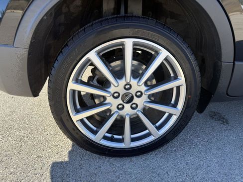 Used 2019 Lincoln MKC Reserve w/ MKC Technology Package image 37