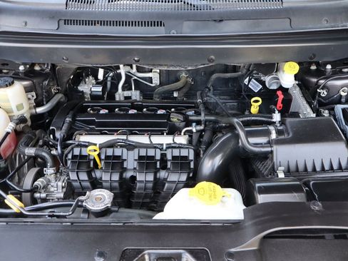Used 2018 Dodge Journey Crossroad FWD image 40