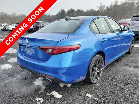Used 2021 Alfa Romeo Giulia Sprint w/ Nero Edizione image 4