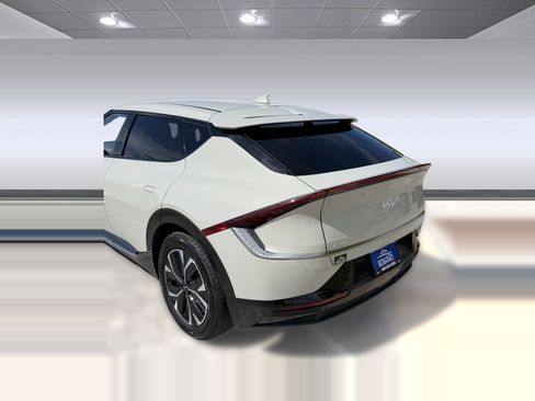 Used 2024 Kia EV6 Wind w/ Wind Technology Package AWD/4WD image 12