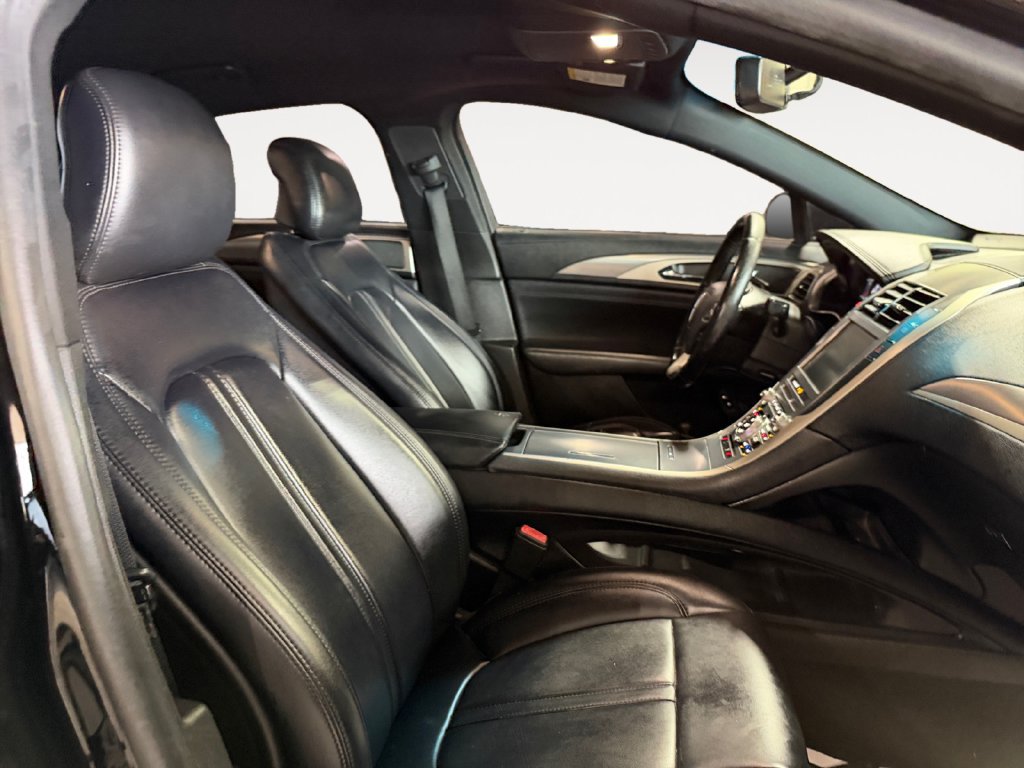 Used 2018 Lincoln MKZ Premiere FWD image 15